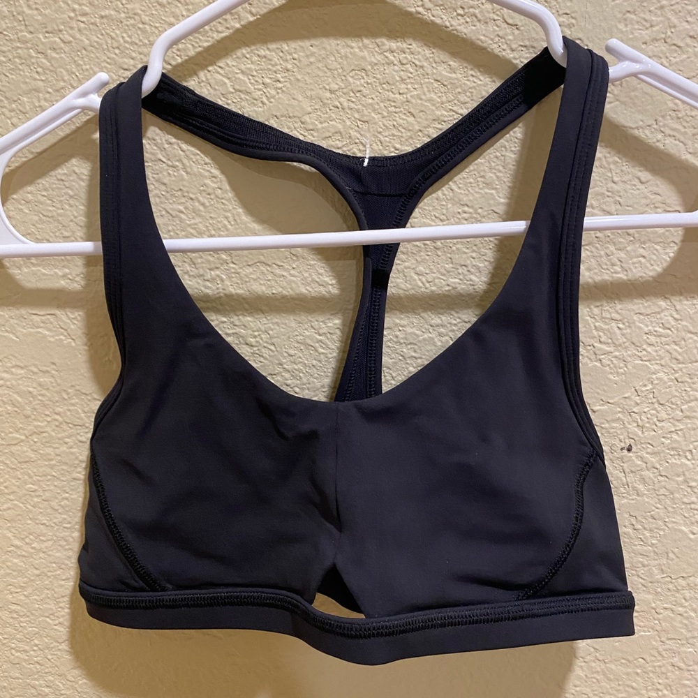 Lululemon Sports Bra with Keyhole Cutout